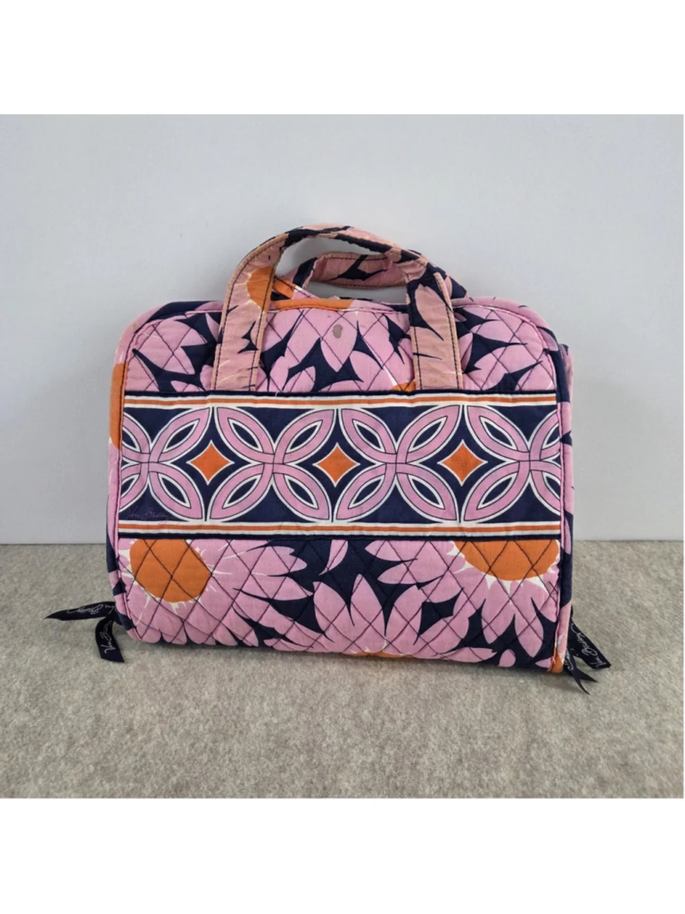 Vera Bradley Quilted Hanging Cosmetic Organizer Retired 